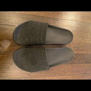 Gucci rubber slides